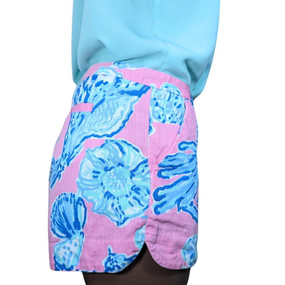 Lilly Pulitzer 2 Pink & Blue Flat Front Seashell Cotton Chino Shorts 3.5" Inseam - Picture 4 of 8